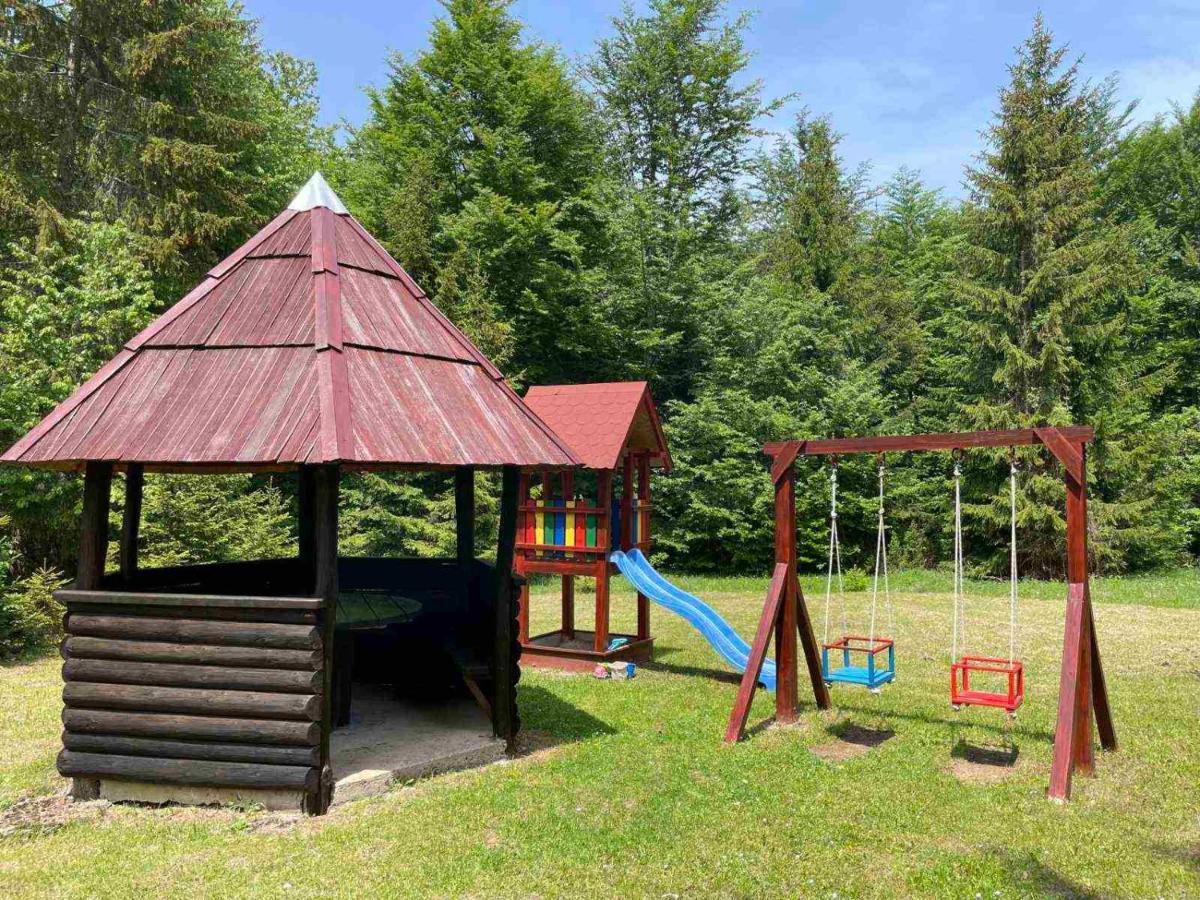 Vikendica Na Sokolini Villa Gornja Koprivna Exteriör bild
